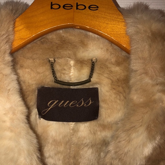 Guess - Picture 3 of 6